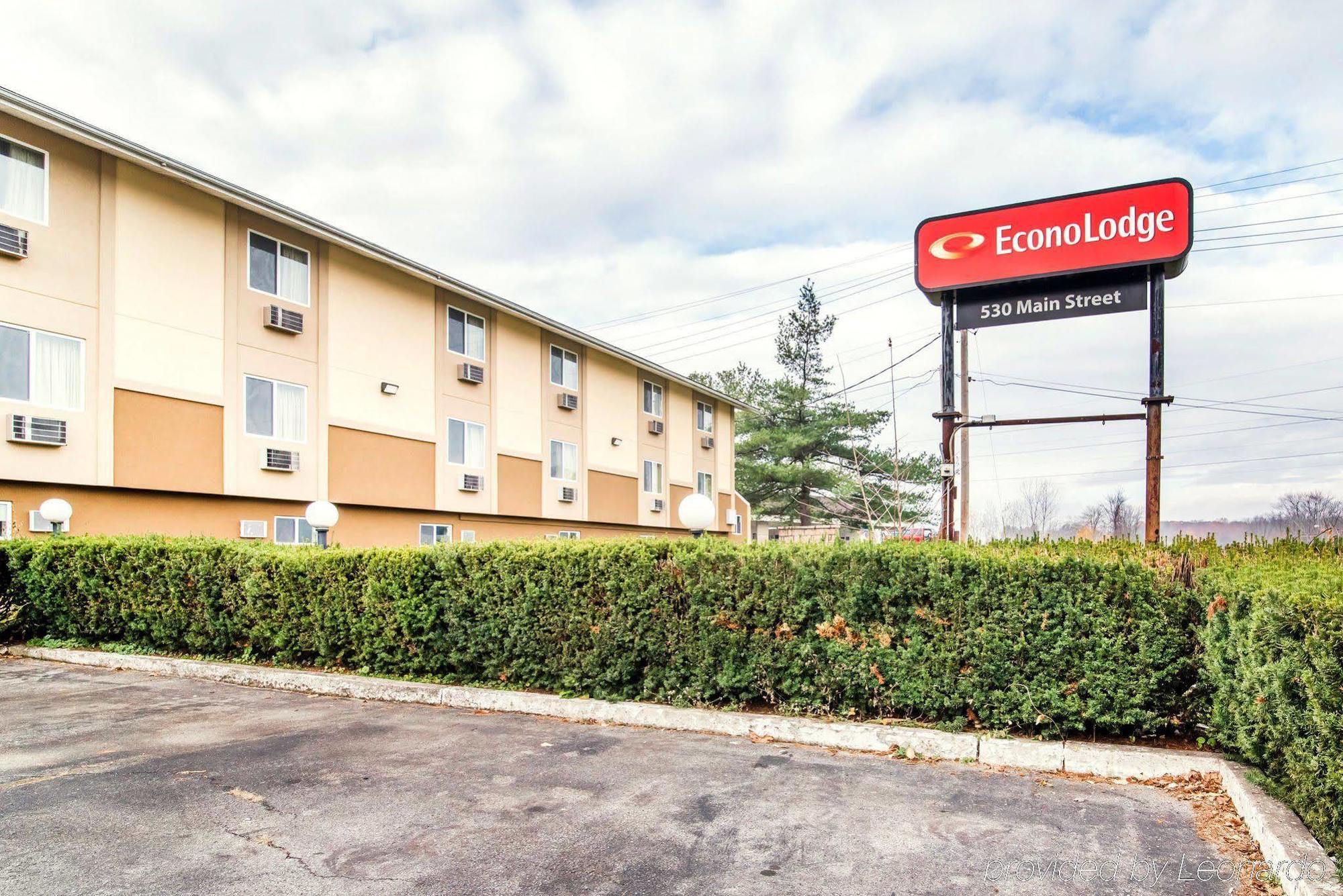 Econo Lodge Ню Палц Екстериор снимка